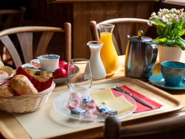 Hotel de la Place : photo 5 de la chambre chambre lits jumeaux