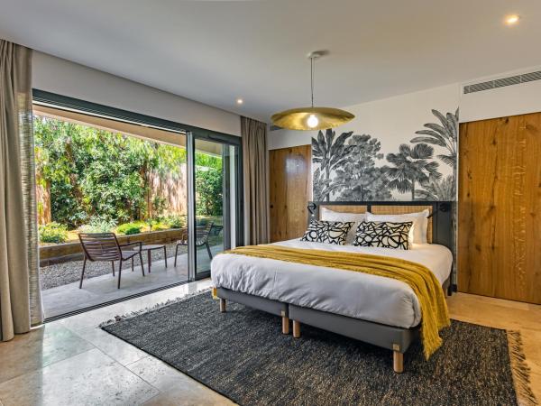 Le Refuge - Gigaro Lodges : photo 2 de la chambre chambre double avec terrasse