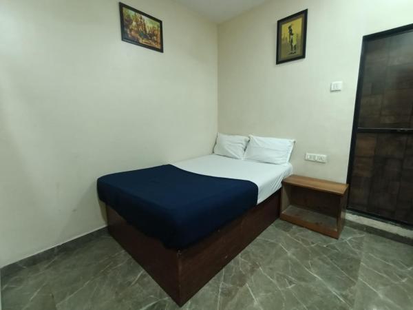 Hotel Safalta Residency, Chembur : photo 7 de la chambre chambre double standard