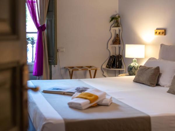 Primavera Hostel : photo 2 de la chambre chambre double avec salle de bains commune