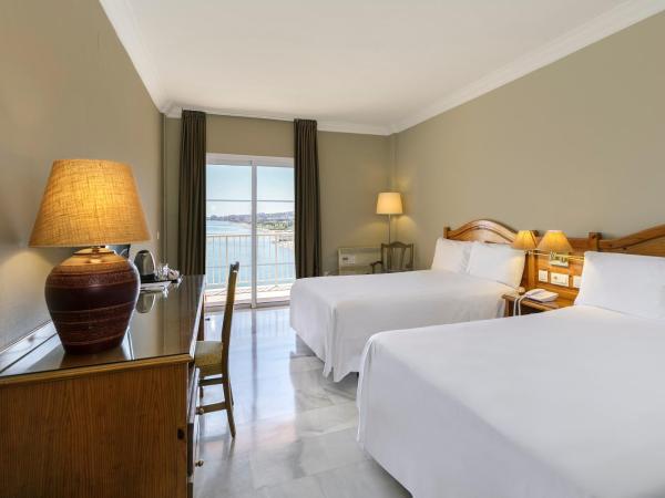 Sol Guadalmar : photo 1 de la chambre chambre lits jumeaux supérieure – vue directe sur mer