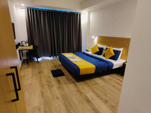 PanTao Stays : photo 8 de la chambre chambre double avec balcon