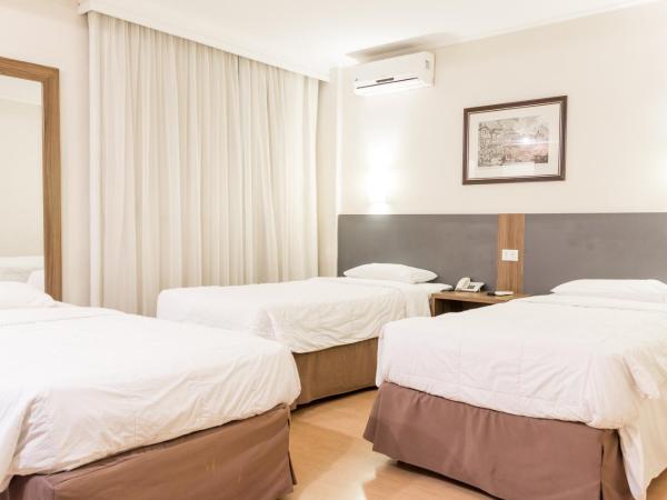 Lancaster Hotel by Castelo Itaipava : photo 4 de la chambre chambre triple basique