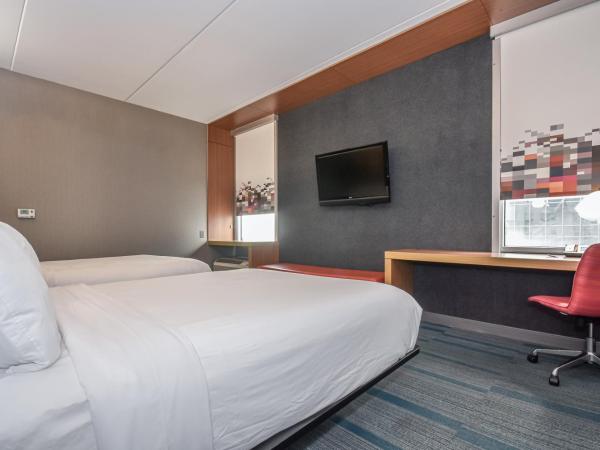 Aloft Charlotte City Center : photo 1 de la chambre aloft, chambre d'hôtes, 2 lits queen-size