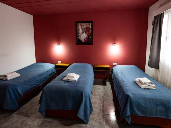 Hosteria Patagonia : photo 2 de la chambre chambre triple