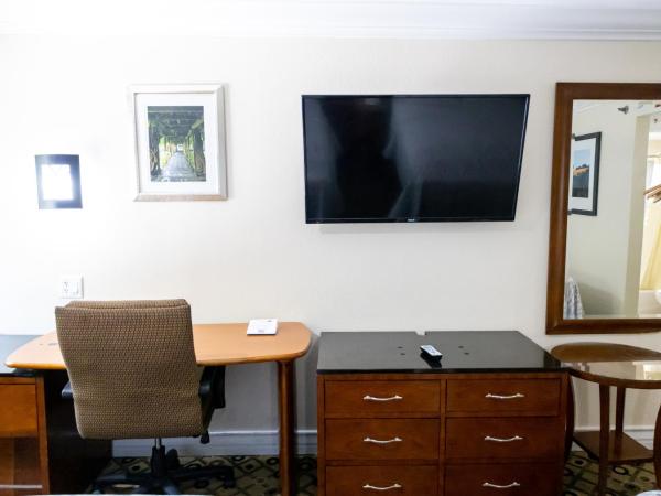 Baymont by Wyndham College Park Atlanta Airport South : photo 2 de la chambre chambre lit king-size - non-fumeurs