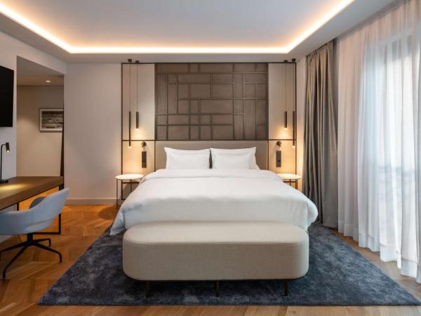 Radisson Collection Hotel, Magdalena Plaza Sevilla : photo 3 de la chambre chambre d'angle collection premium