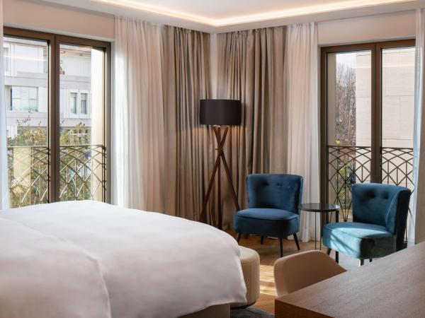 Radisson Collection Hotel, Magdalena Plaza Sevilla : photo 4 de la chambre chambre d'angle collection premium