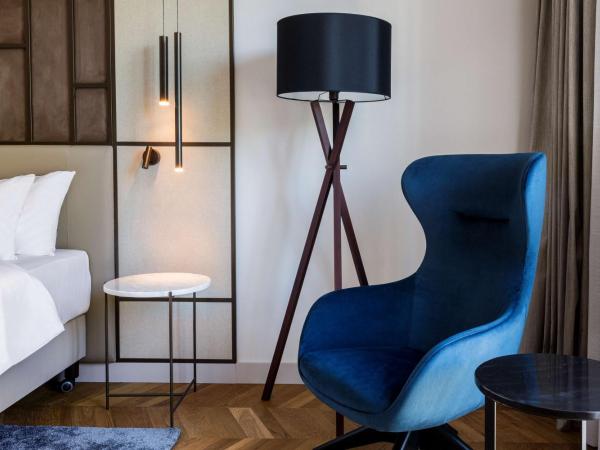 Radisson Collection Hotel, Magdalena Plaza Sevilla : photo 1 de la chambre chambre collection premium