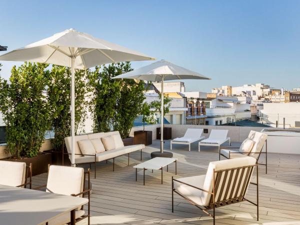 Radisson Collection Hotel, Magdalena Plaza Sevilla : photo 5 de la chambre suite présidentielle avec terrasse et bain à remous