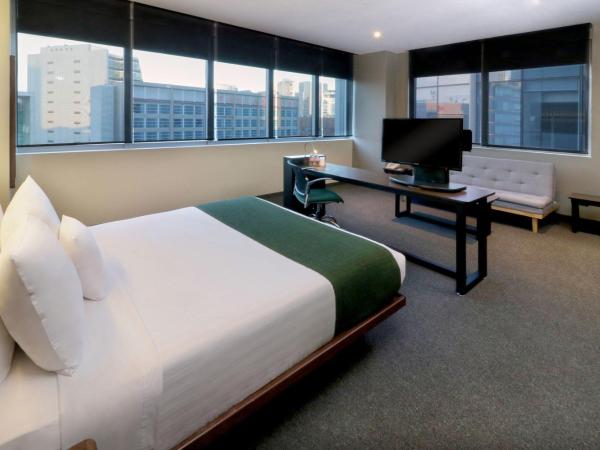 City Express Suites by Marriott Ciudad de México Santa Fe : photo 6 de la chambre suite lit queen-size avec canapé-lit