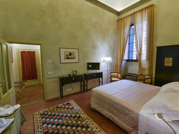 Torre dei Lari Residenza d'Epoca : photo 8 de la chambre chambre double deluxe