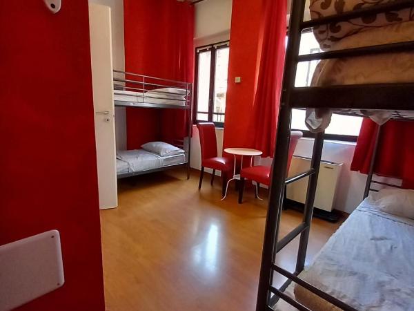 Atmos Luxe Navigli : photo 2 de la chambre chambre quadruple