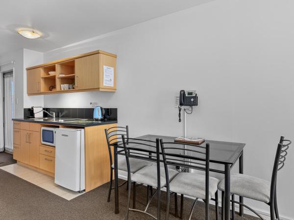 Lorenzo Motor Lodge : photo 2 de la chambre appartement 2 chambres