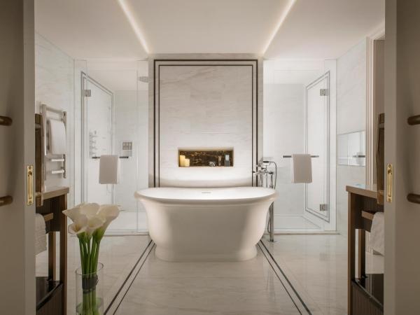 The Londoner Macao : photo 3 de la chambre louis suite with all-day access to 