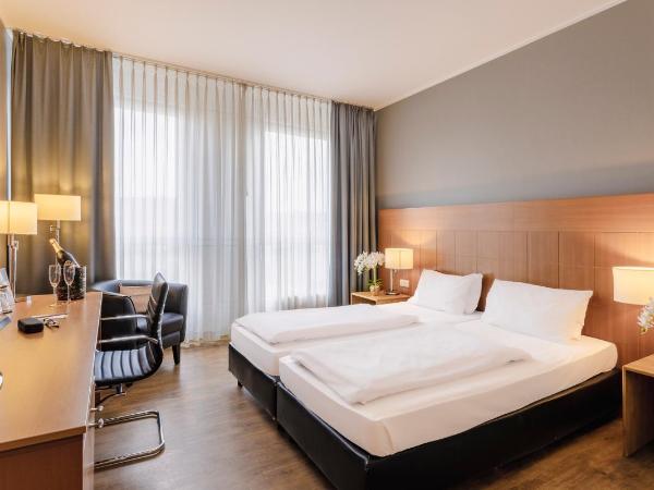 PLAZA Premium Köln : photo 1 de la chambre chambre double ou lits jumeaux confort