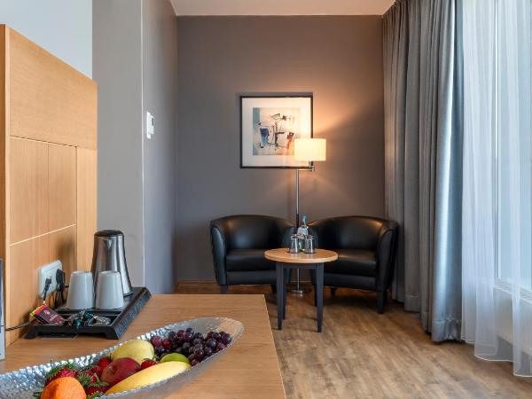 PLAZA Premium Köln : photo 2 de la chambre chambre double ou lits jumeaux premium