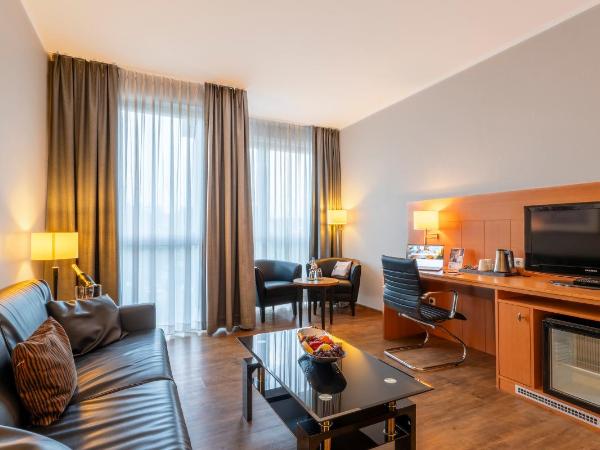 PLAZA Premium Köln : photo 3 de la chambre suite