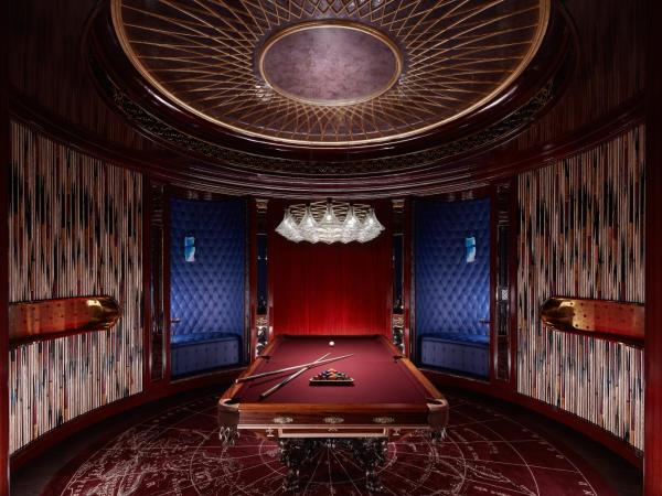 The Londoner Macao : photo 10 de la chambre louis suite with all-day access to 