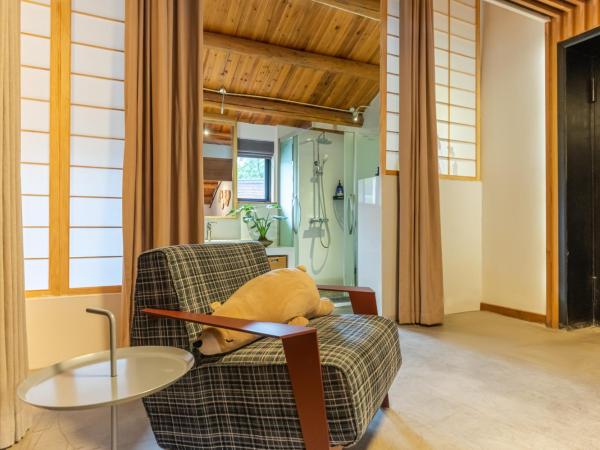 MK Inn : photo 4 de la chambre suite en duplex