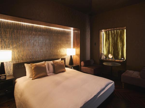 Roppongi Hotel S : photo 2 de la chambre deluxe double room with large bathroom