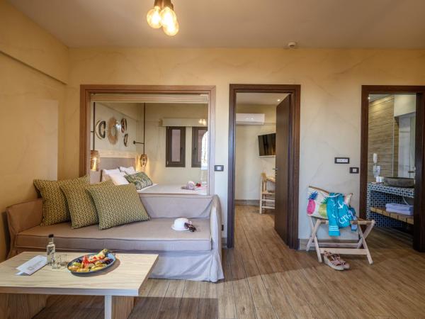 Esperides Resort Crete, The Authentic Experience : photo 2 de la chambre suite 1 chambre deluxe - vue sur terres