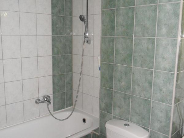 Hotel Veritas : photo 7 de la chambre chambre familiale (2 adultes et 2 enfants)