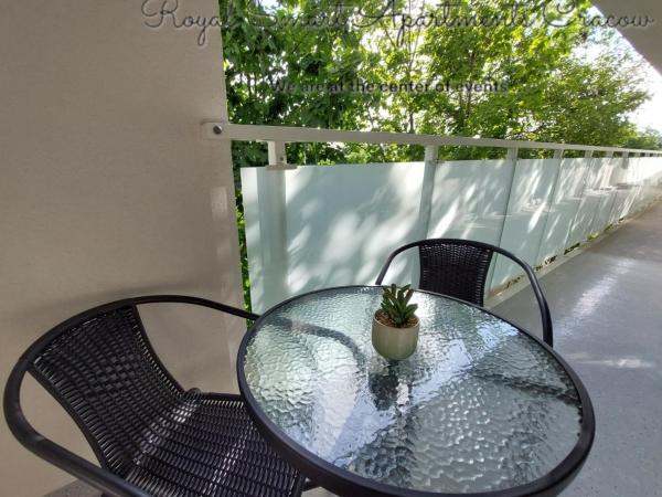 Royal Smart Apartments Cracow : photo 6 de la chambre chambre double deluxe avec balcon