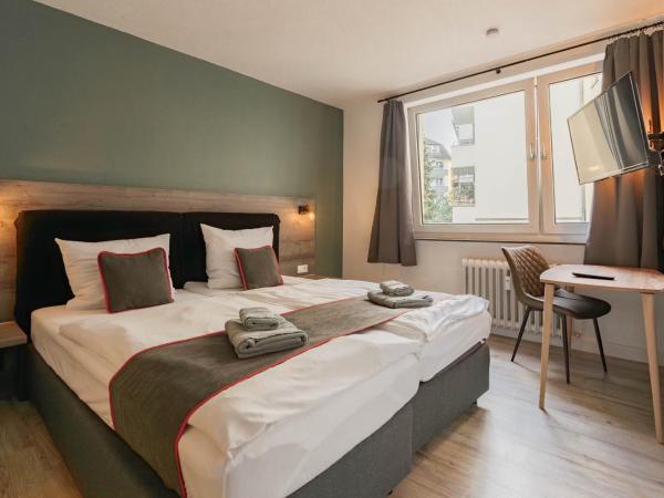 Hotel Enger Hof : photo 5 de la chambre chambre lits jumeaux