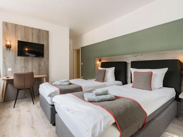 Hotel Enger Hof : photo 6 de la chambre chambre lits jumeaux