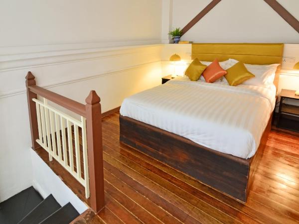 Sarang Paloh Heritage Stay : photo 2 de la chambre chambre supérieure lit queen-size