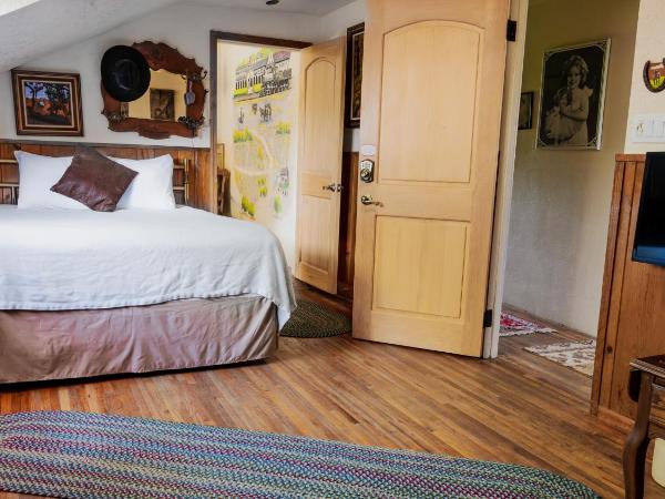 Red Horse Bed and Breakfast : photo 3 de la chambre chambre triple deluxe