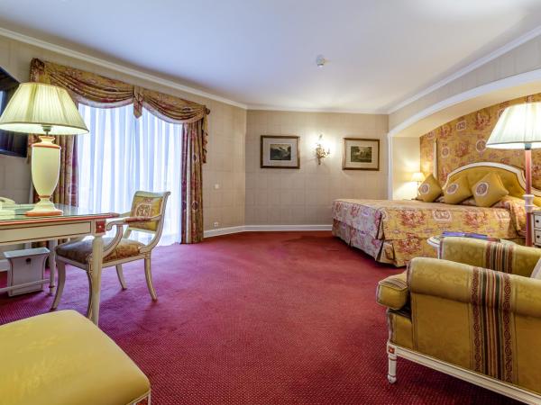 Olissippo Lapa Palace - The Leading Hotels of the World : photo 4 de la chambre suite jardin