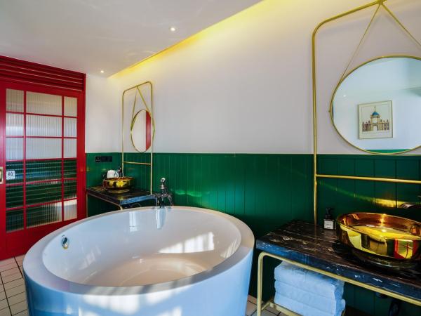 Hangzhou Lanshe hotel : photo 6 de la chambre chambre triple – vue sur montagne