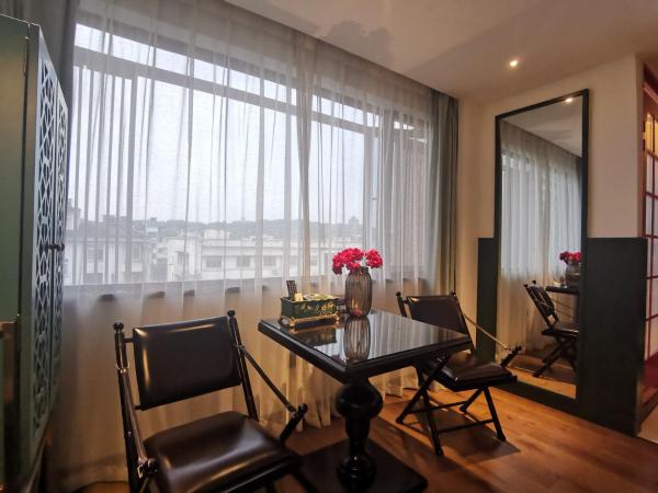 Hangzhou Lanshe hotel : photo 5 de la chambre chambre triple – vue sur montagne