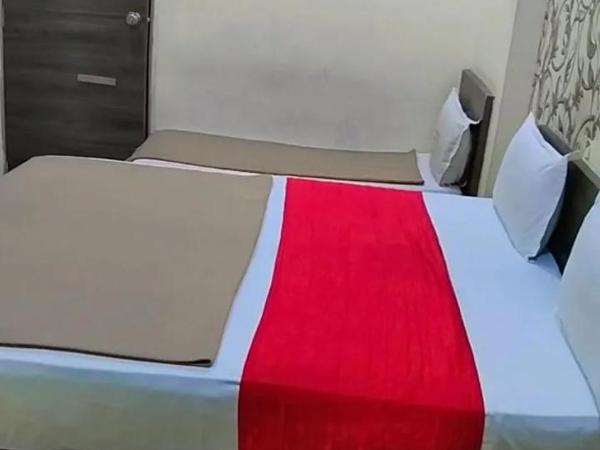 Hotel Gitanjali : photo 7 de la chambre chambre double deluxe