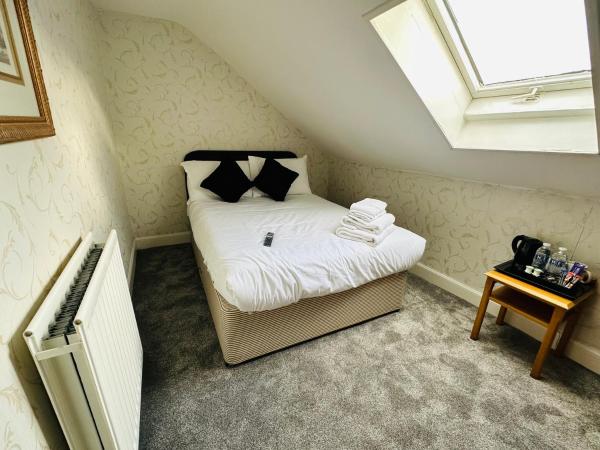 Abbotsford Guest House : photo 9 de la chambre chambre double avec salle de bains commune