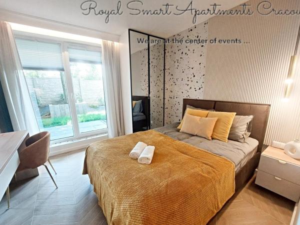 Royal Smart Apartments Cracow : photo 4 de la chambre chambre double avec patio