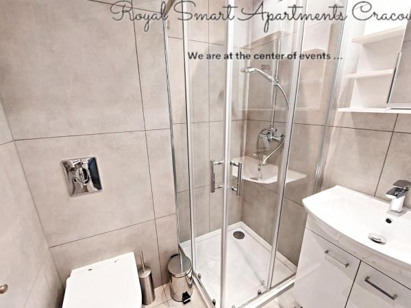 Royal Smart Apartments Cracow : photo 2 de la chambre studio avec balcon 