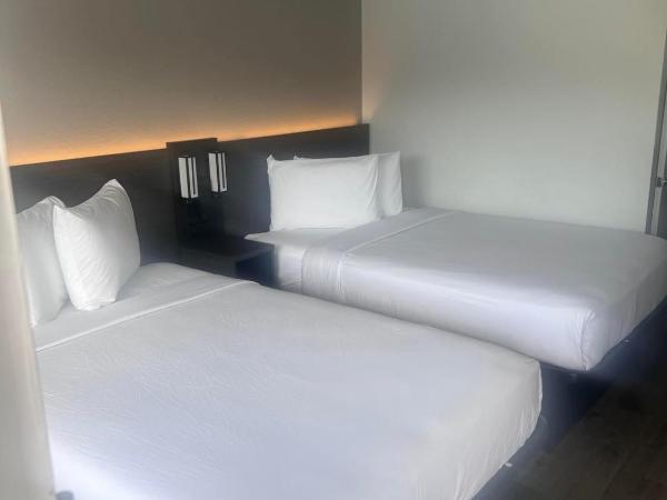 Motel 6-Orlando, FL - Winter Park : photo 3 de la chambre chambre quadruple deluxe