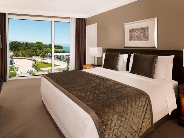 Hotel President Wilson, a Luxury Collection Hotel, Geneva : photo 2 de la chambre grande suite junior lit king-size avec vue sur lac