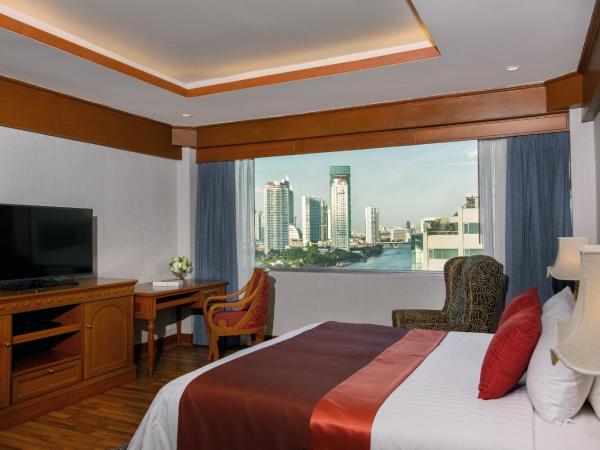 Ramada Plaza by Wyndham Bangkok Menam Riverside : photo 3 de la chambre suite lit queen-size exécutive avec terrasse
