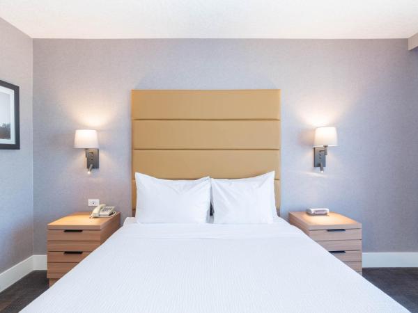 Sandman Hotel Victoria : photo 3 de la chambre chambre standard - 1 lit queen-size