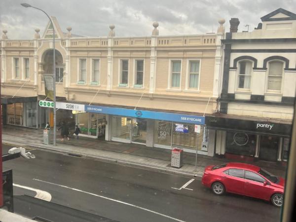 Star Bar Cafe & Hotel : photo 4 de la chambre chambre double avec salle de bains privative