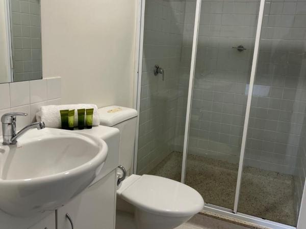 Star Bar Cafe & Hotel : photo 3 de la chambre chambre lit queen-size