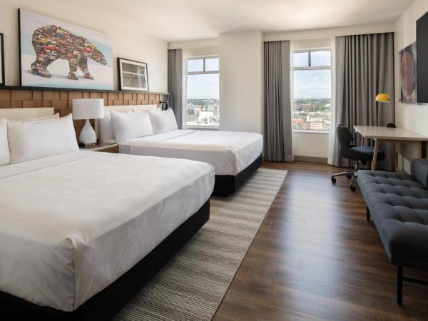 The Bidwell Marriott Portland : photo 1 de la chambre queen room with two queen beds with city view - concierge lounge access