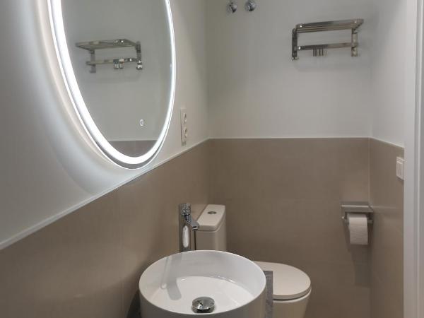 Dorinda Rooms : photo 9 de la chambre chambre double supérieure