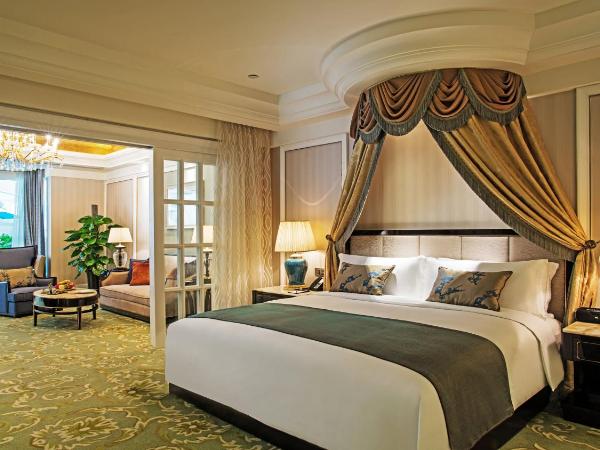 InterContinental Chengdu Global Center, an IHG Hotel : photo 9 de la chambre suite 1 chambre lit king-size - vue sur cour