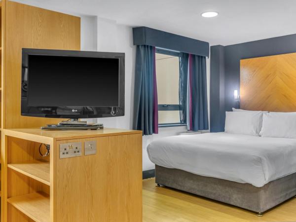 Roomzzz Leeds City West : photo 2 de la chambre studio standard