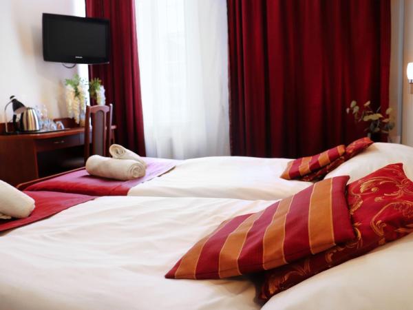Hotel Lothus : photo 3 de la chambre chambre double